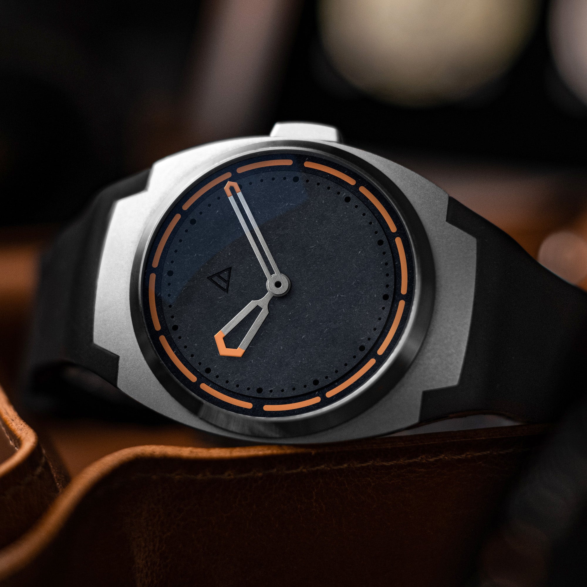 ARC II — D'Arc Matter Pongo Orange
