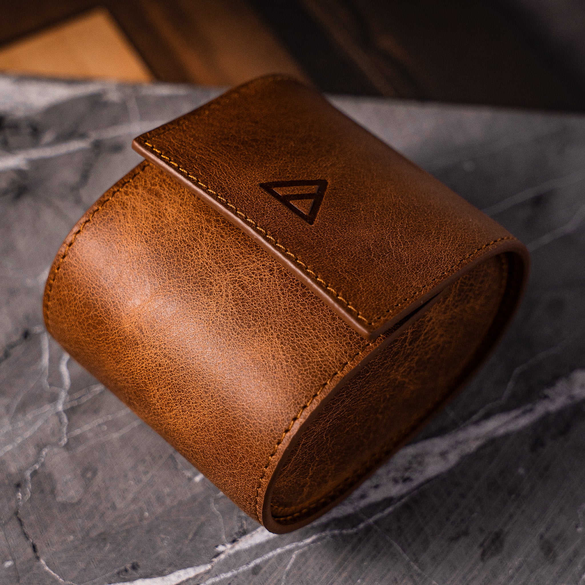 Arcanaut Tobacco Leather Watch Roll